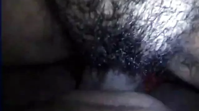 Petite bite sur fond de gros site porno femme enceinte seins