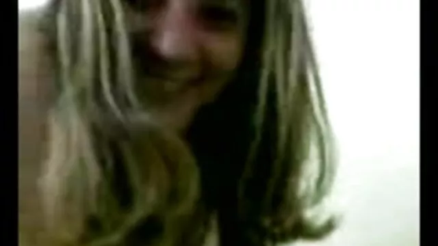 Il femme enceinte se fait baiser enfonce sa bite profondément dans la blonde Lisa