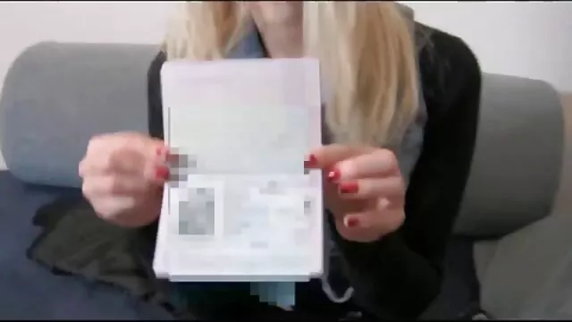 Jeune fille video porno grossesse se masturbe à l'extérieur