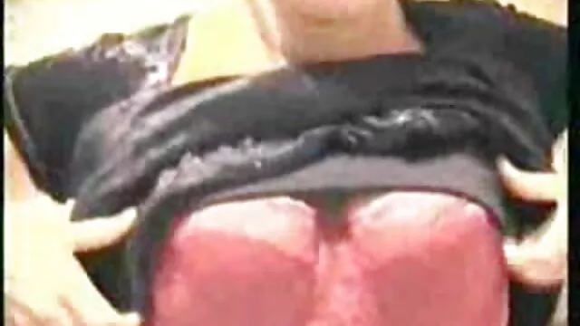 Il m'a video sex enceinte amené dans la pièce et a bien baisé le trou