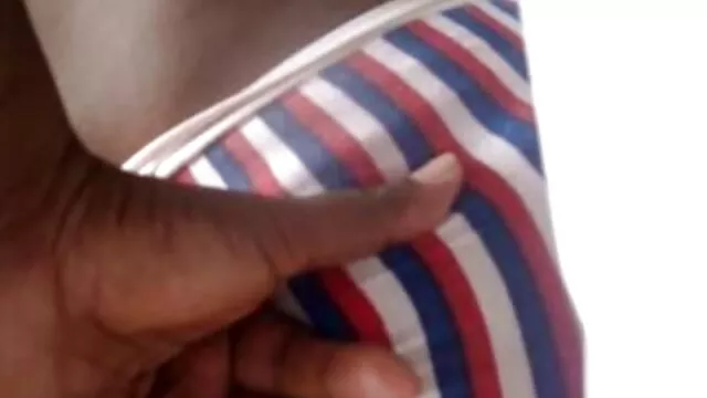 Un couple parle de sexe chez massage femme enceinte porno une fille électrique