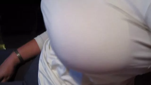 Baisé une blonde et sex enceinte video versé du sperme dans sa bouche