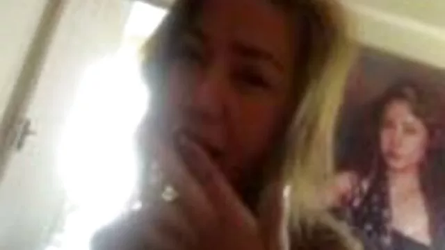 Superbe mamelon et sa chatte juteuse enceinte xxx