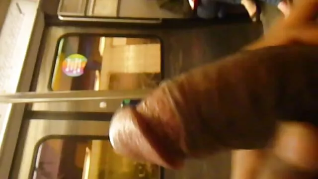 J'ai eu femme enceinte xxx un massage à un homme et lui a plissé le cul