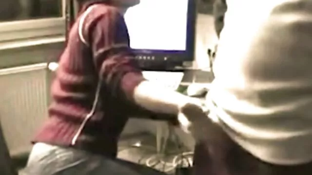 Les filles et leurs nombreux youporn femme enceinte jouets amusants